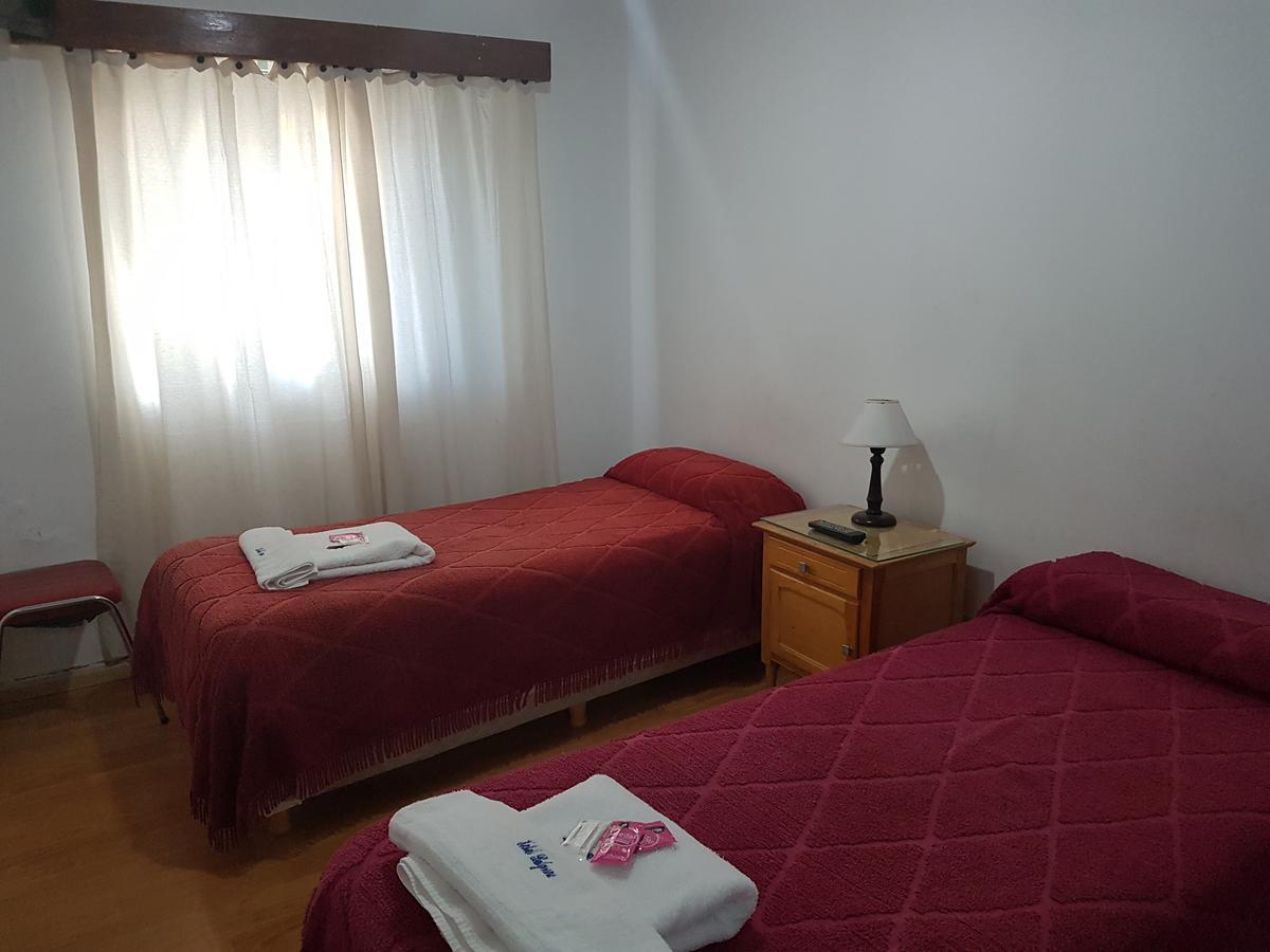 Hotel Belgrano بيريتو مورينو المظهر الخارجي الصورة
